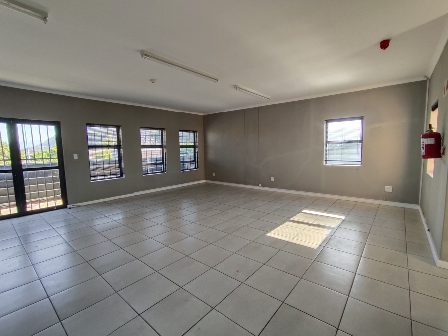 To Let Commercial Property for Rent in Steenberg Western Cape